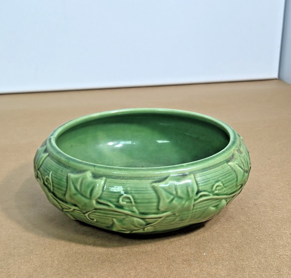 Vintage Shawnee Pottery Green Ivy Leaf Planter Bulb Bowl 3025 USA MCM 8"